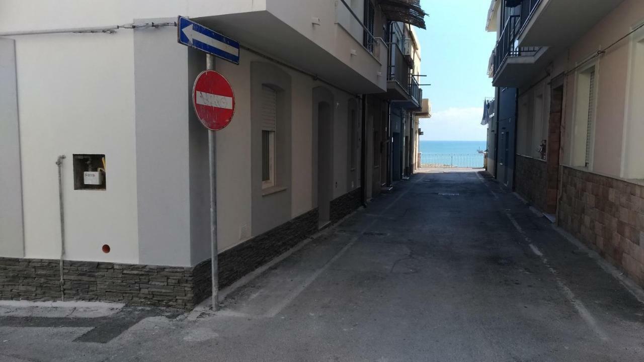 Casa Chiara Imbarco Isole Tremiti Villa Termoli Eksteriør billede